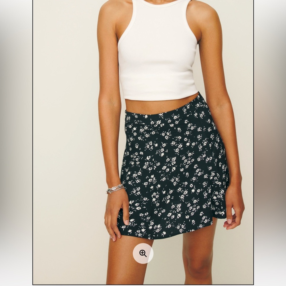 Reformationn Flounce Skirt size 10
